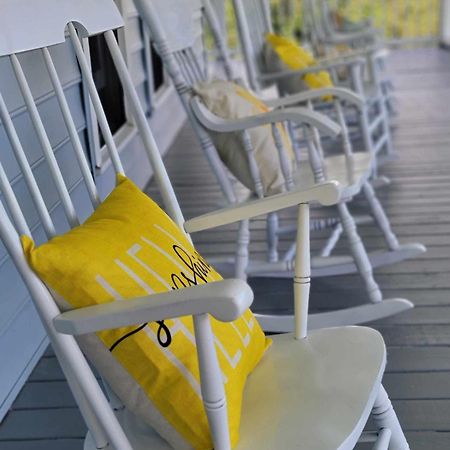 Moonlight Manor Bed & Breakfast Floyd Ngoại thất bức ảnh