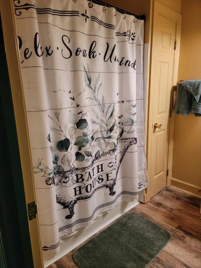 Moonlight Manor Bed & Breakfast Floyd Ngoại thất bức ảnh